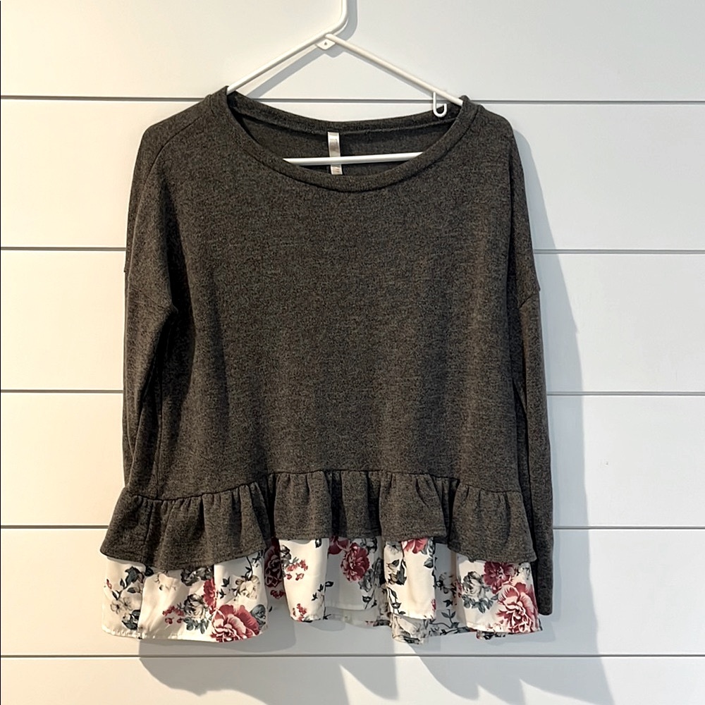 Lime Lush Boutique Charcoal Floral Hem Women's Top